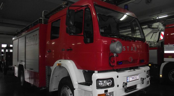Używane samochody pożarnicze i samochody dostawcze chłodnie