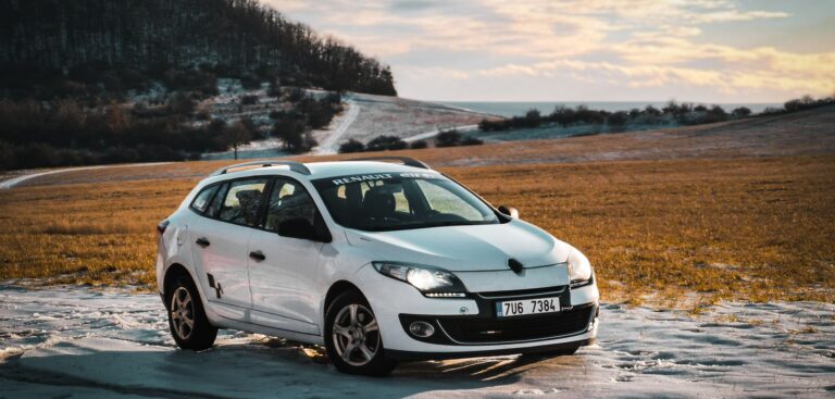 Karta Hands Free w Renault nie działa – jak awaryjnie otworzyć i uruchomić samochód?